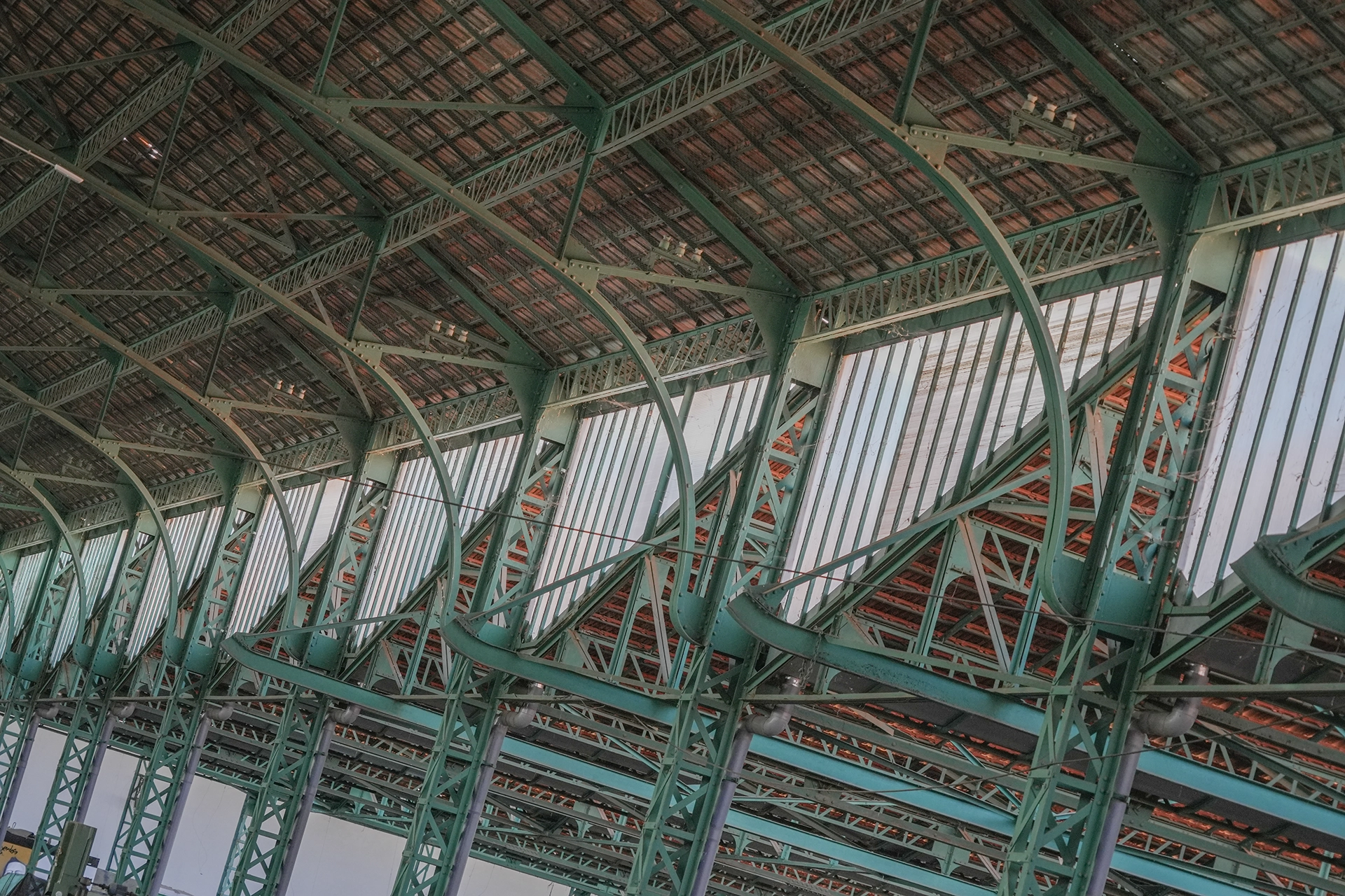 Antiguo acceso ferroviario a las instalaciones