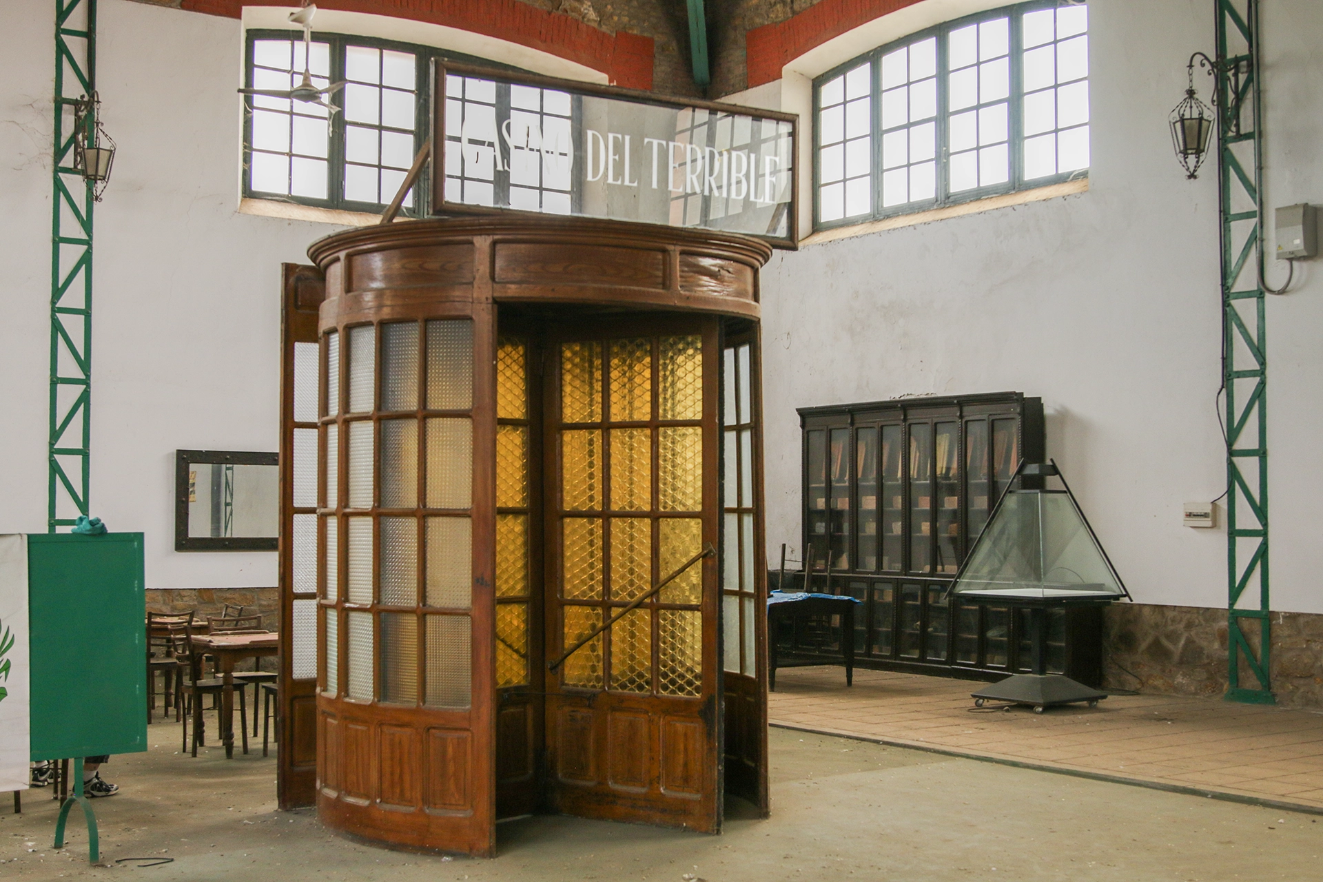 Muestra de material móvil ferroviario