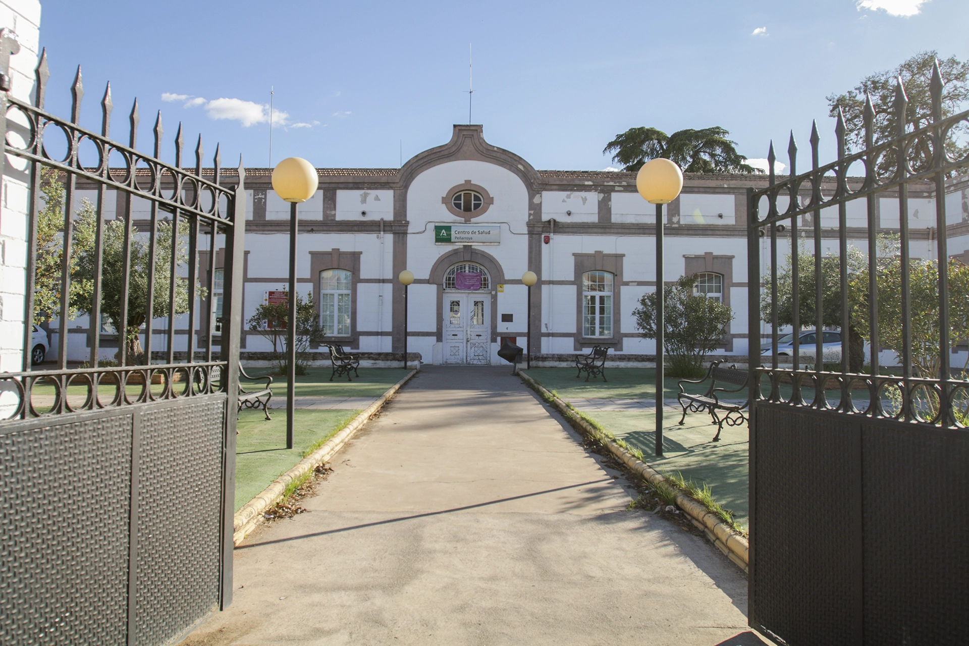 Entorno urbano y jardines del actual Centro de Salud