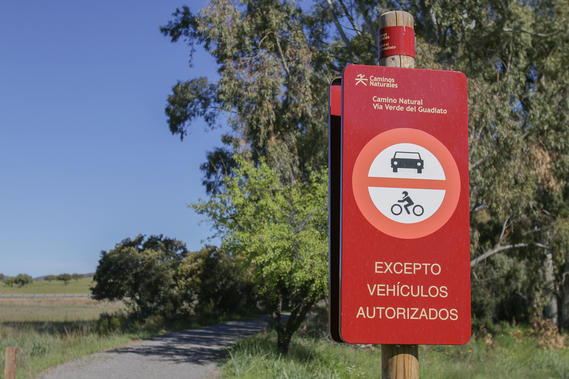 Recorrido no motorizado integrando naturaleza y patrimonio