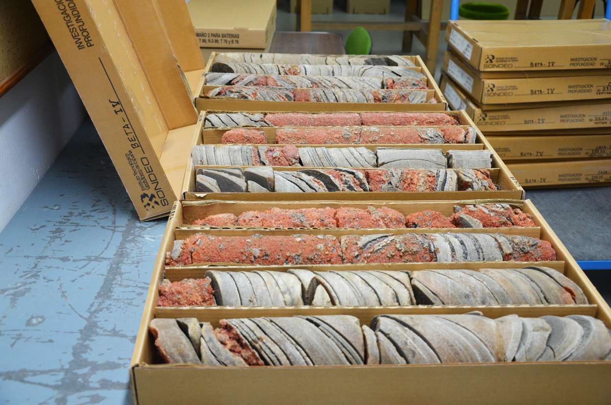 Registro histórico de prospecciones mineras